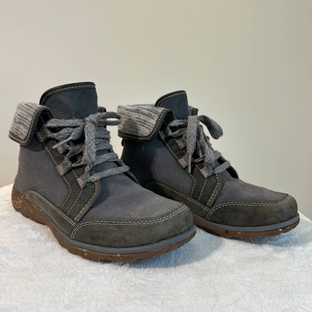 CHACO Women's Barbary Castlerock Grey Hiking Boots Sz 6